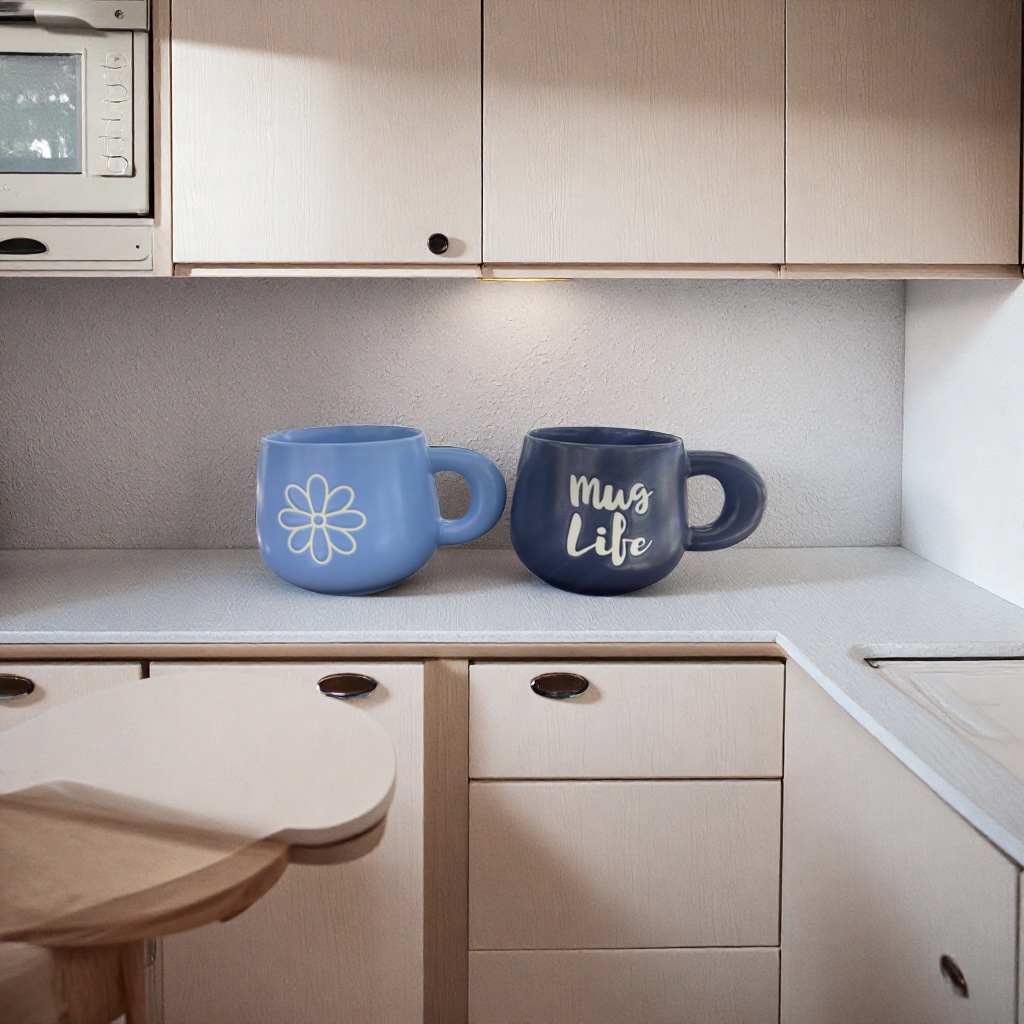 Blue flower mugs and black mug Life mugs details Picture