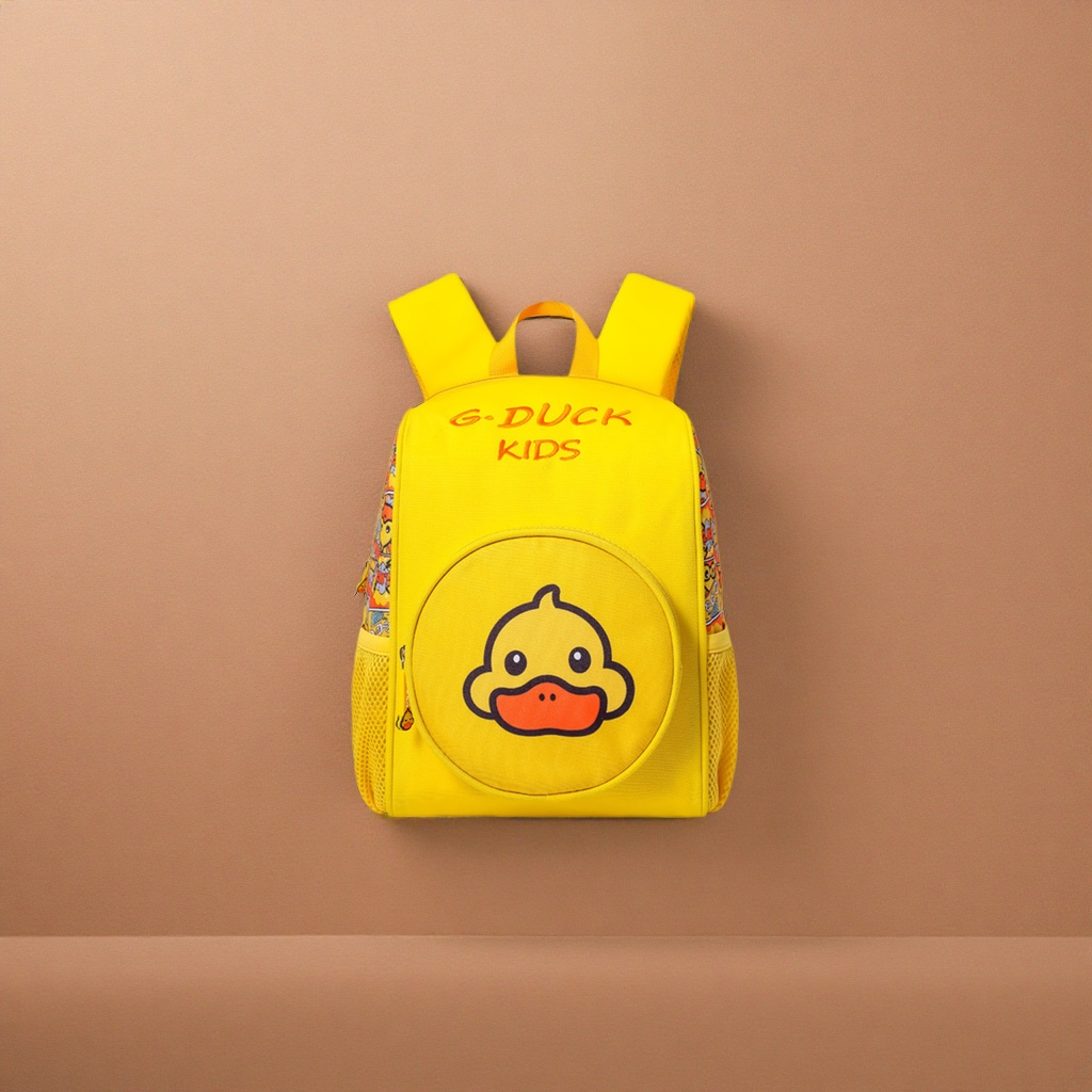 黄色儿童双肩包正面卡通小黄鸭图案顶部G.DUCK KIDS字样
