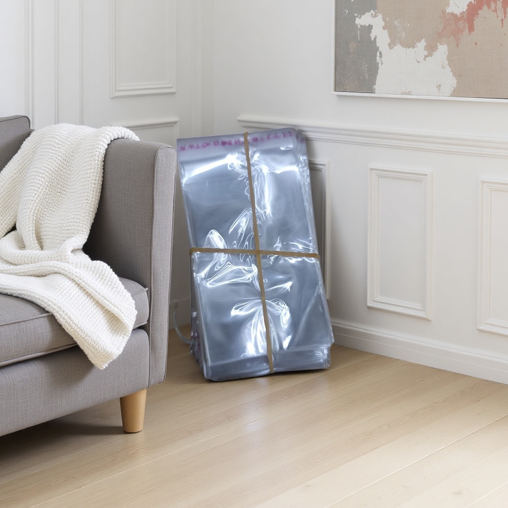 The transparent plastic bag stacking design is a reusable food-grade kitchen preservation storage bag