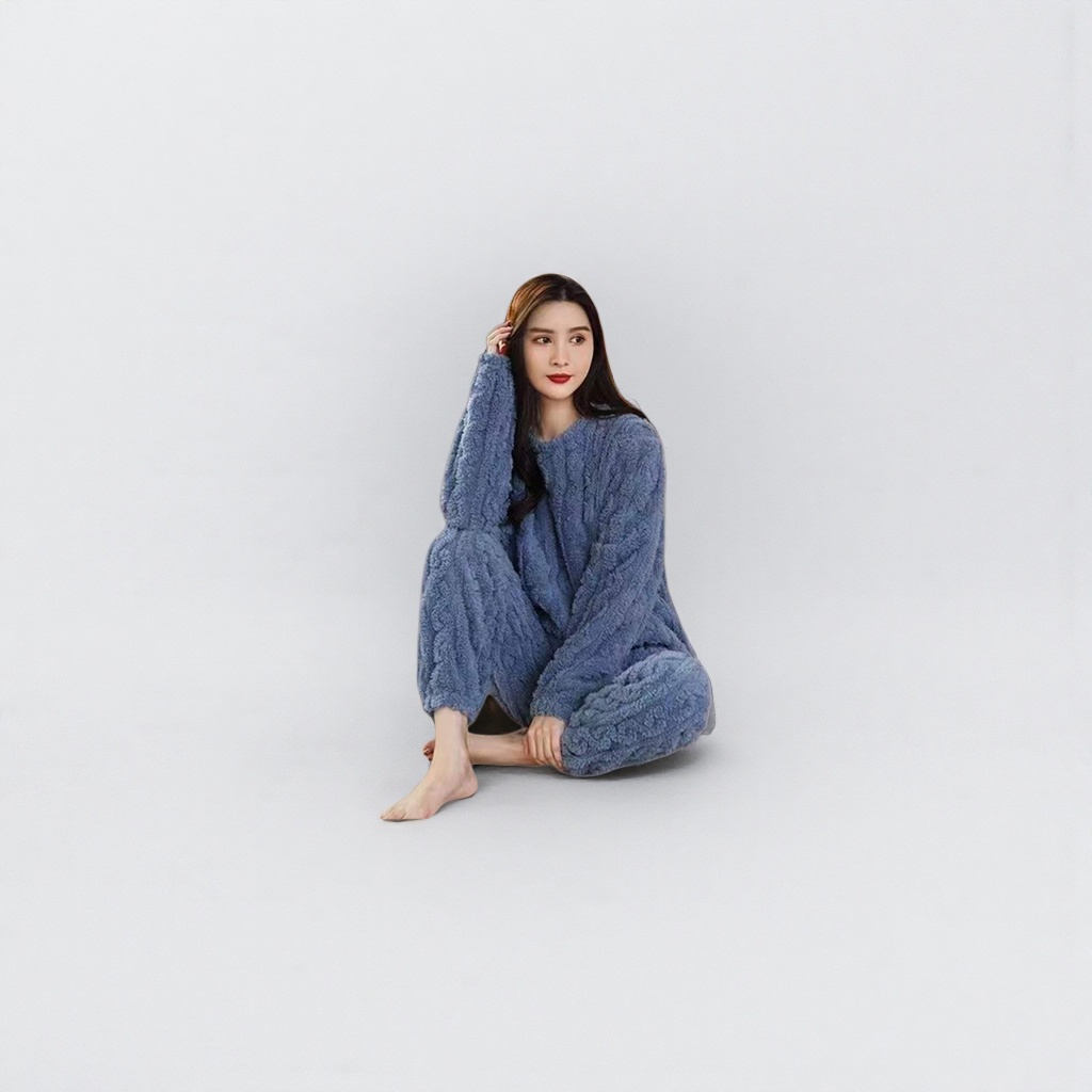 蓝色毛绒睡衣套装女款舒适保暖家居服