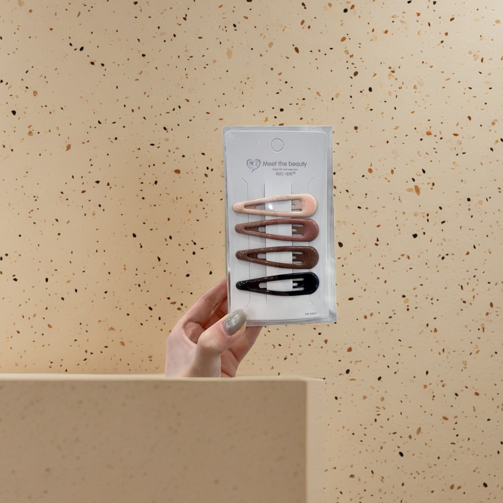 Four gradient color hair clips in transparent packaging, beige brown, dark brown, Meet the beauty Specification image