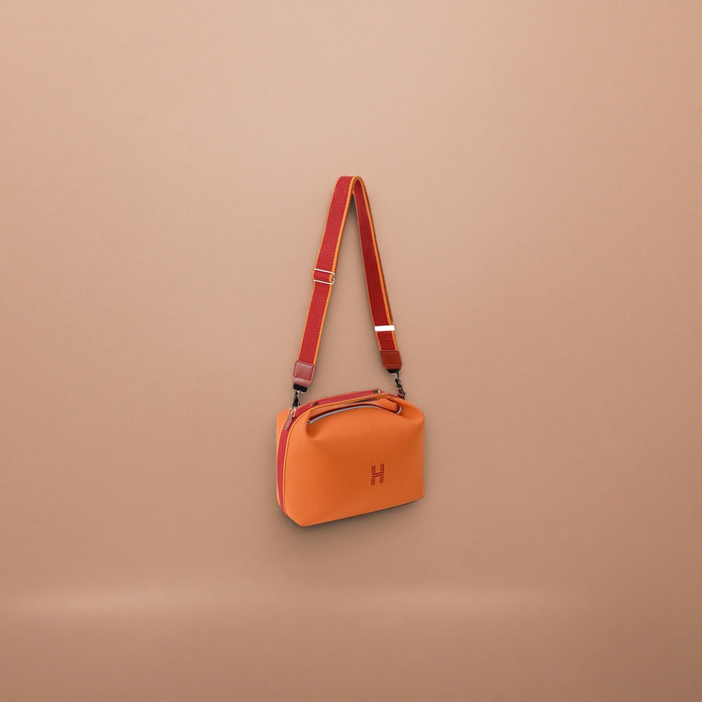A fashionable women's single-shoulder bag with an orange handbag and a red striped shoulder strap Specification image