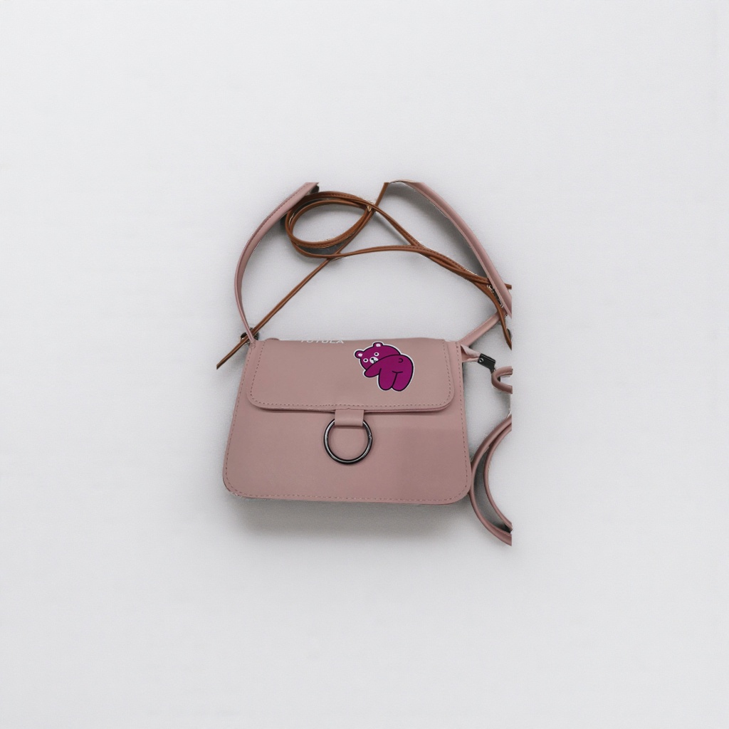 The pink bear pattern crossbody bag is a fashionable, versatile and lightweight single-shoulder bag for women