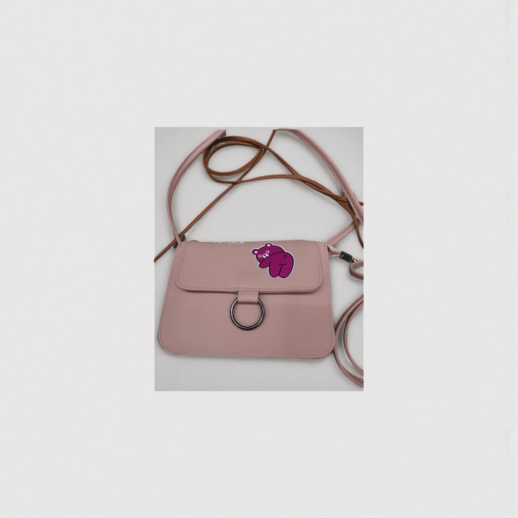 The pink bear pattern crossbody bag is a fashionable, versatile and lightweight single-shoulder bag for women details Picture