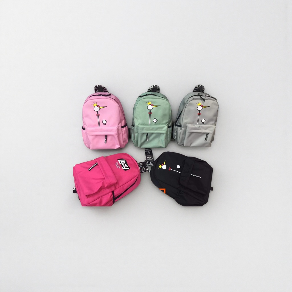 The colorful cartoon backpack is lightweight, waterproof, large-capacity, fashionable and casual for students' commuting