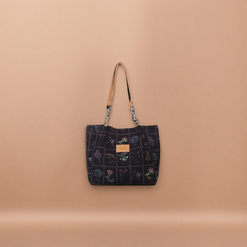 Black floral pattern tote bag, large-capacity commuter casual ladies' handbag
