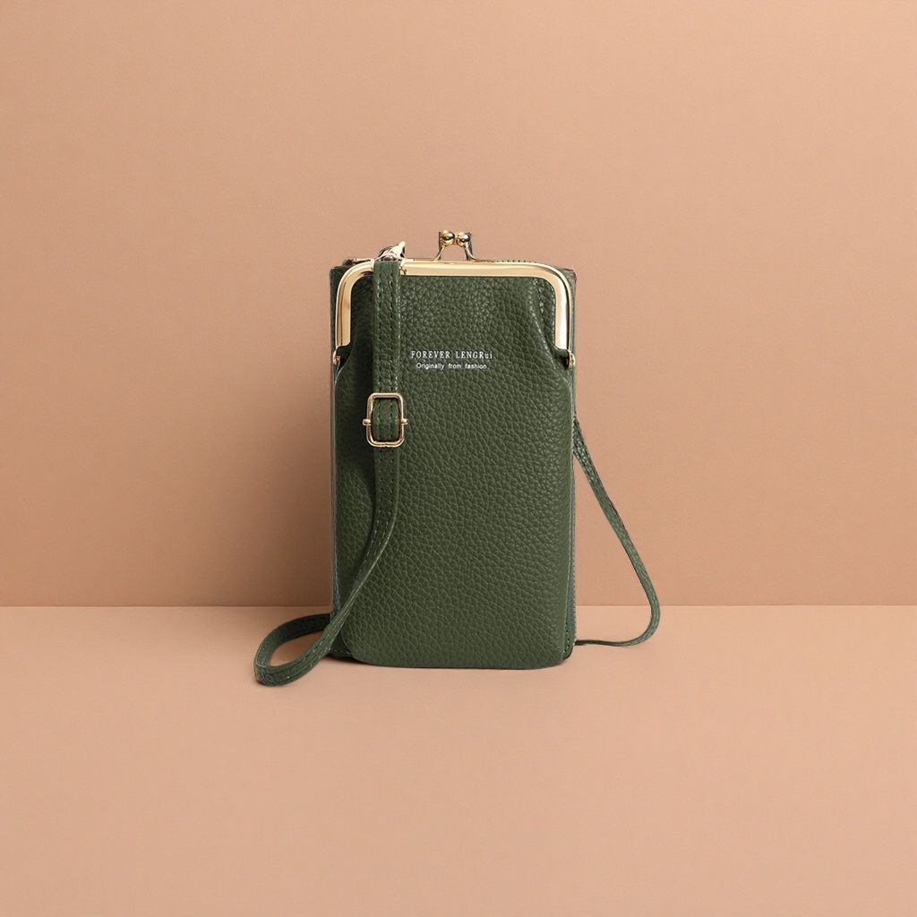The green texture mobile phone case is fashionable, simple, scratch-resistant, wear-resistant, lightweight and portable Application Scenario