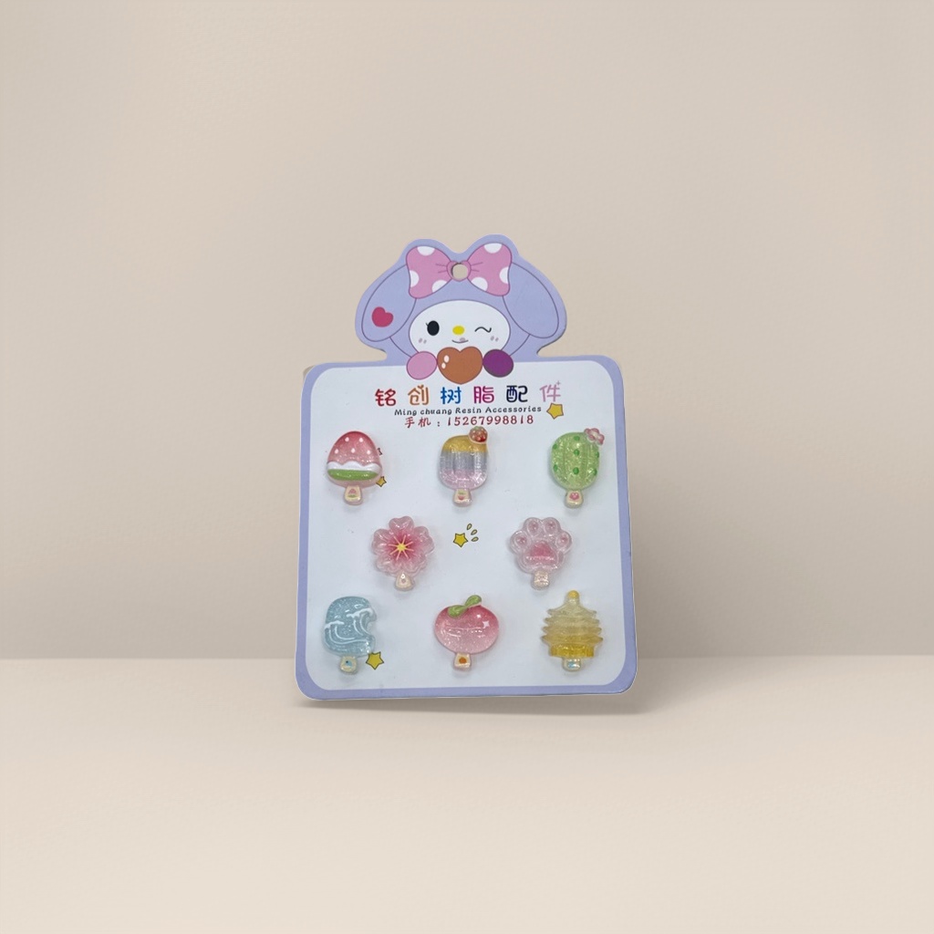 Colorful resin hanging card accessories are exquisite and durable, made of DIY handcrafted materials Application Scenario