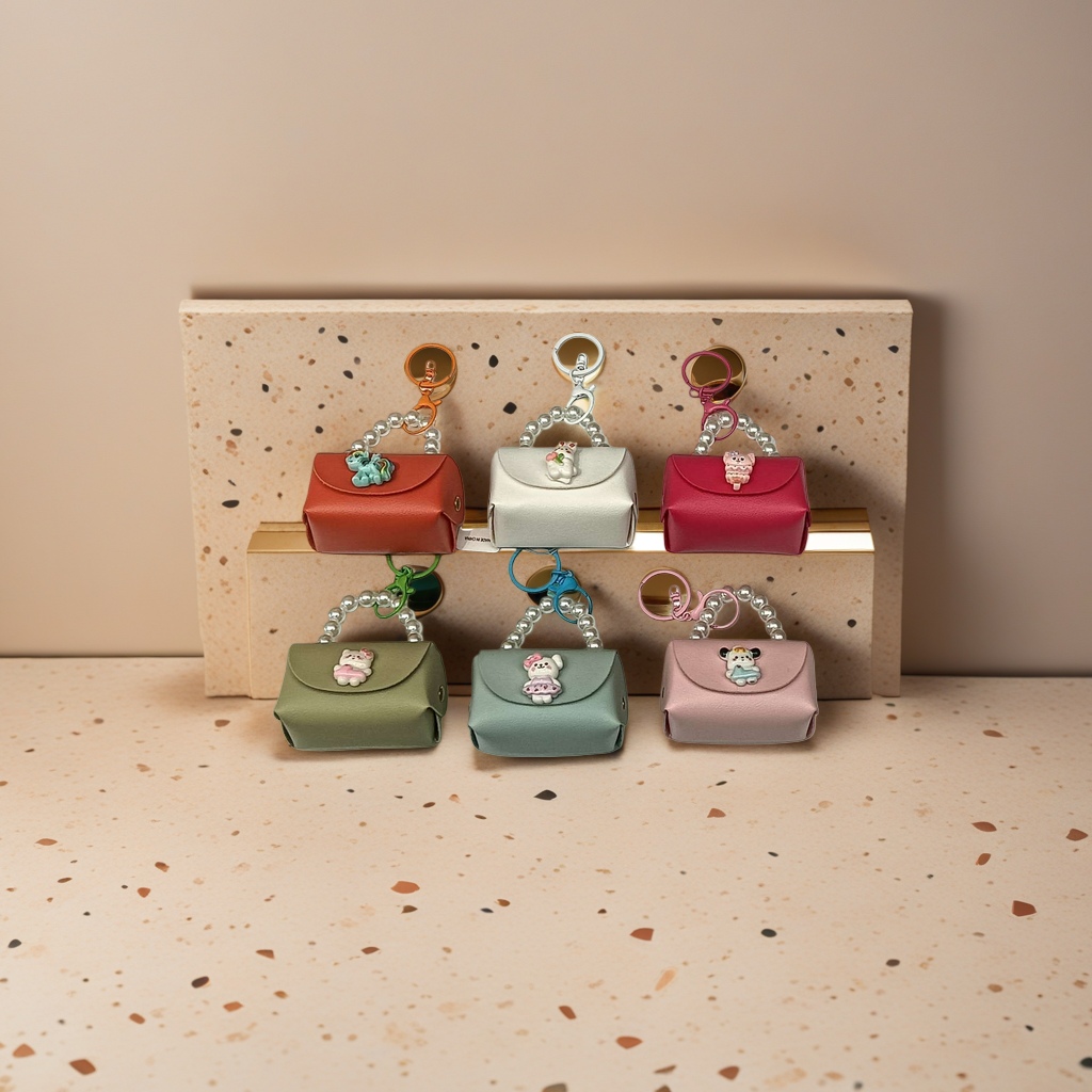 Colorful small bag keychain, cute mini pendant, portable decoration for girls Specification image