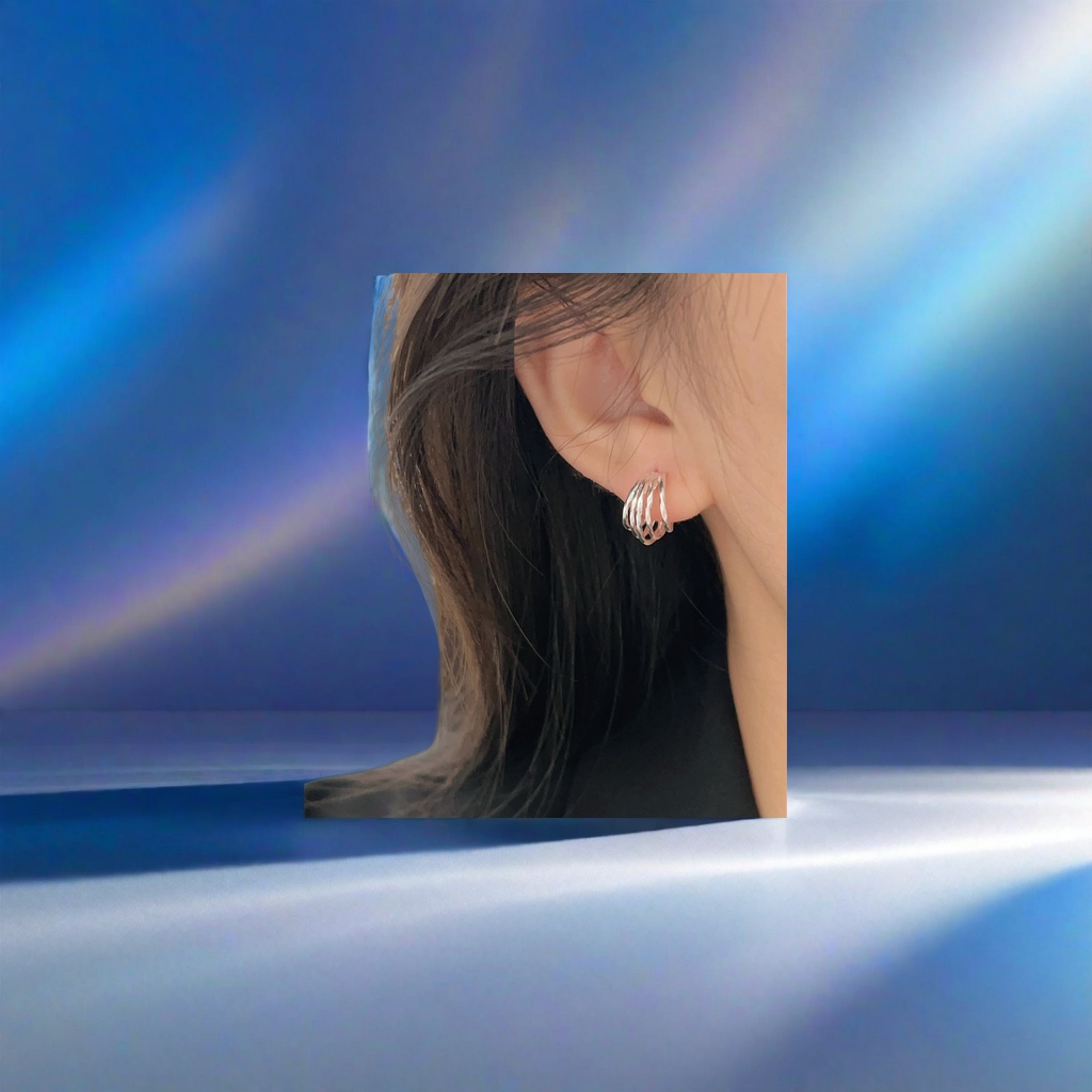 The silver spiral ring earrings are fashionable and simple earrings that suit all ear shapes Specification image