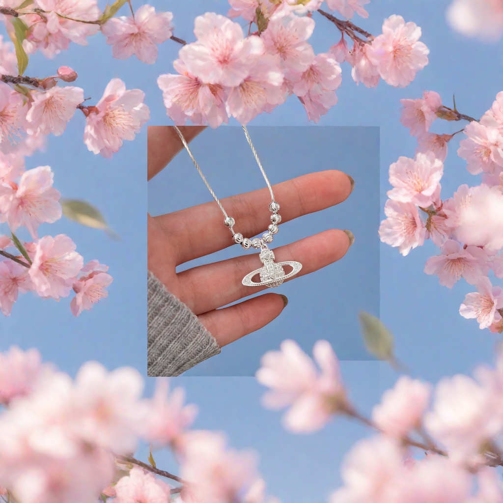 قلادة الكواكب الفضية Specification image
