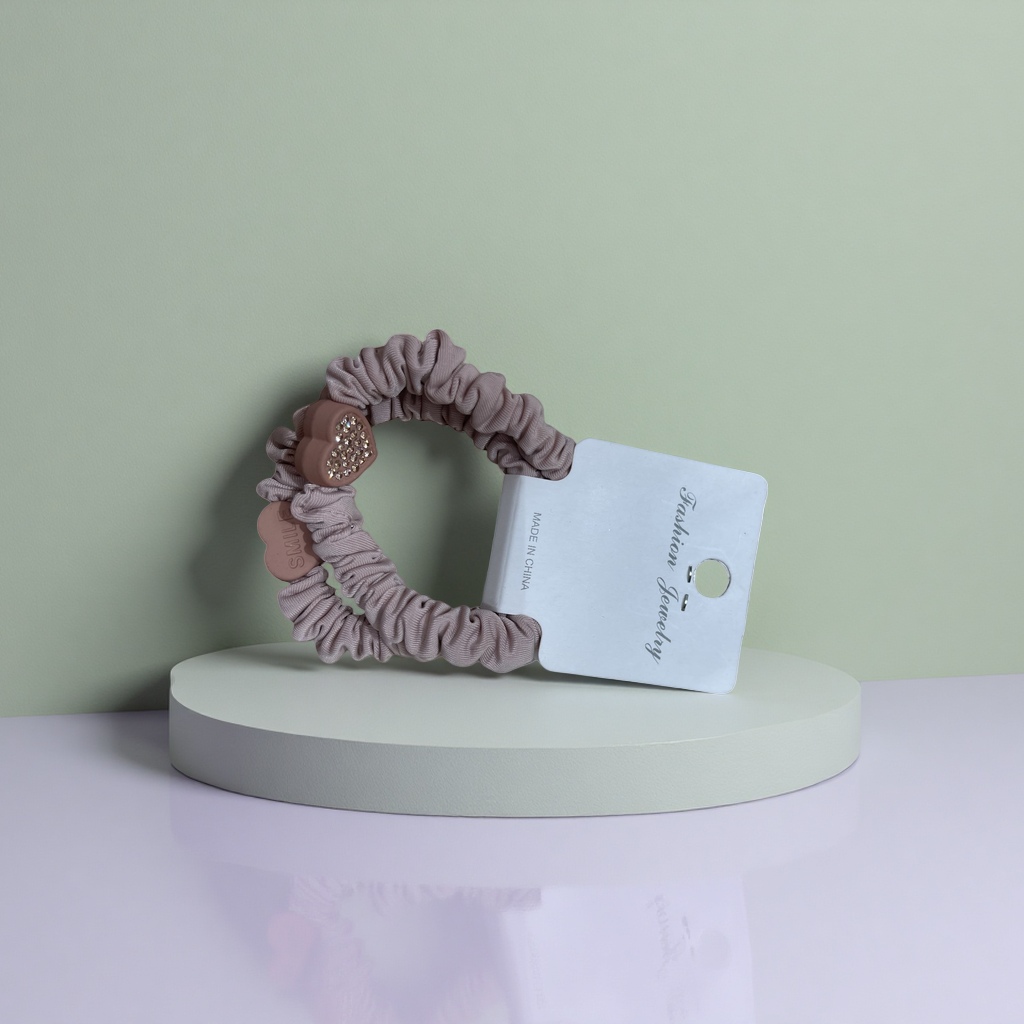 粉色心形装饰发圈 附带白色Fashion Jewelry标签