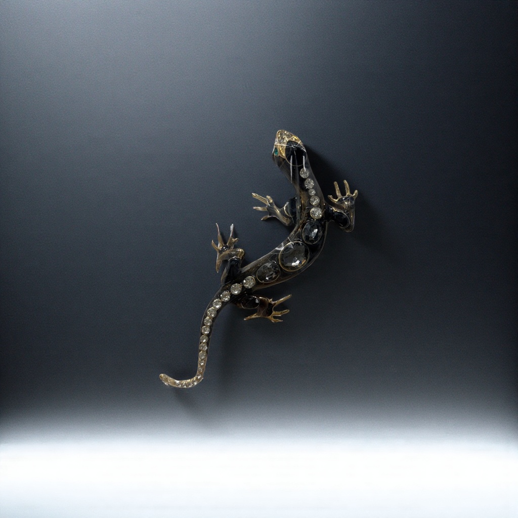 The black diamond-encrusted lizard-shaped brooch is a fashionable and retro accessory with an exquisite metallic texture Specification image