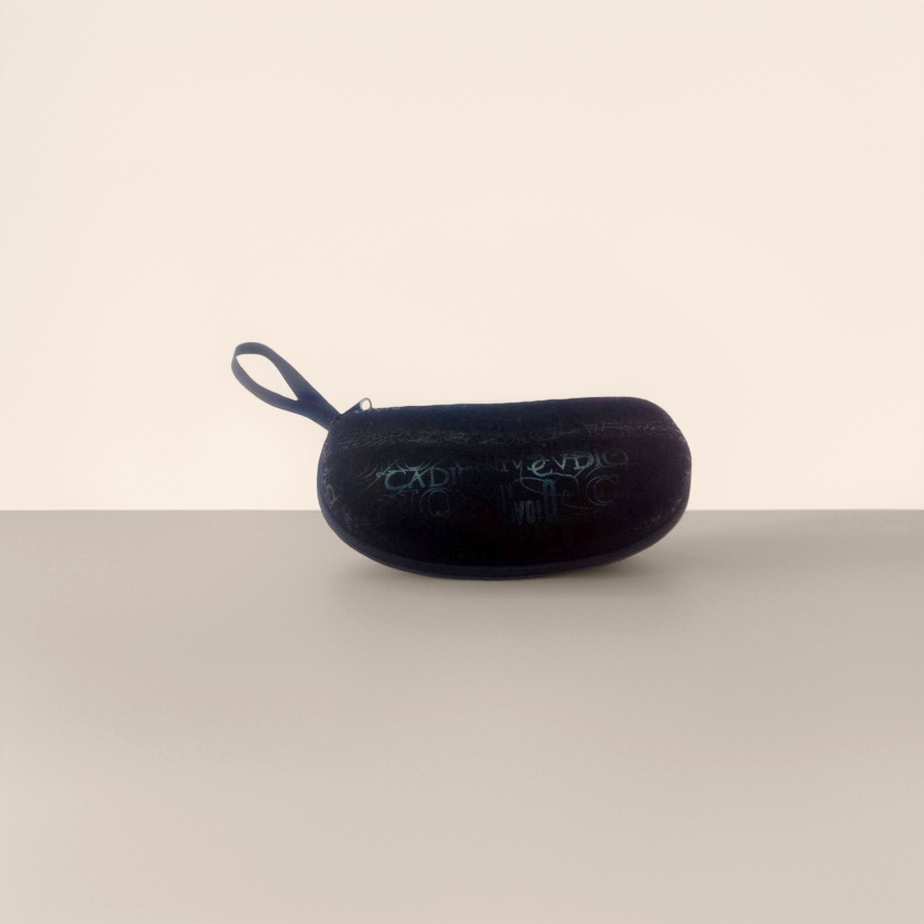 Black eyeglass case, portable soft shell scratch-resistant lens case, simple and fashionable storage box