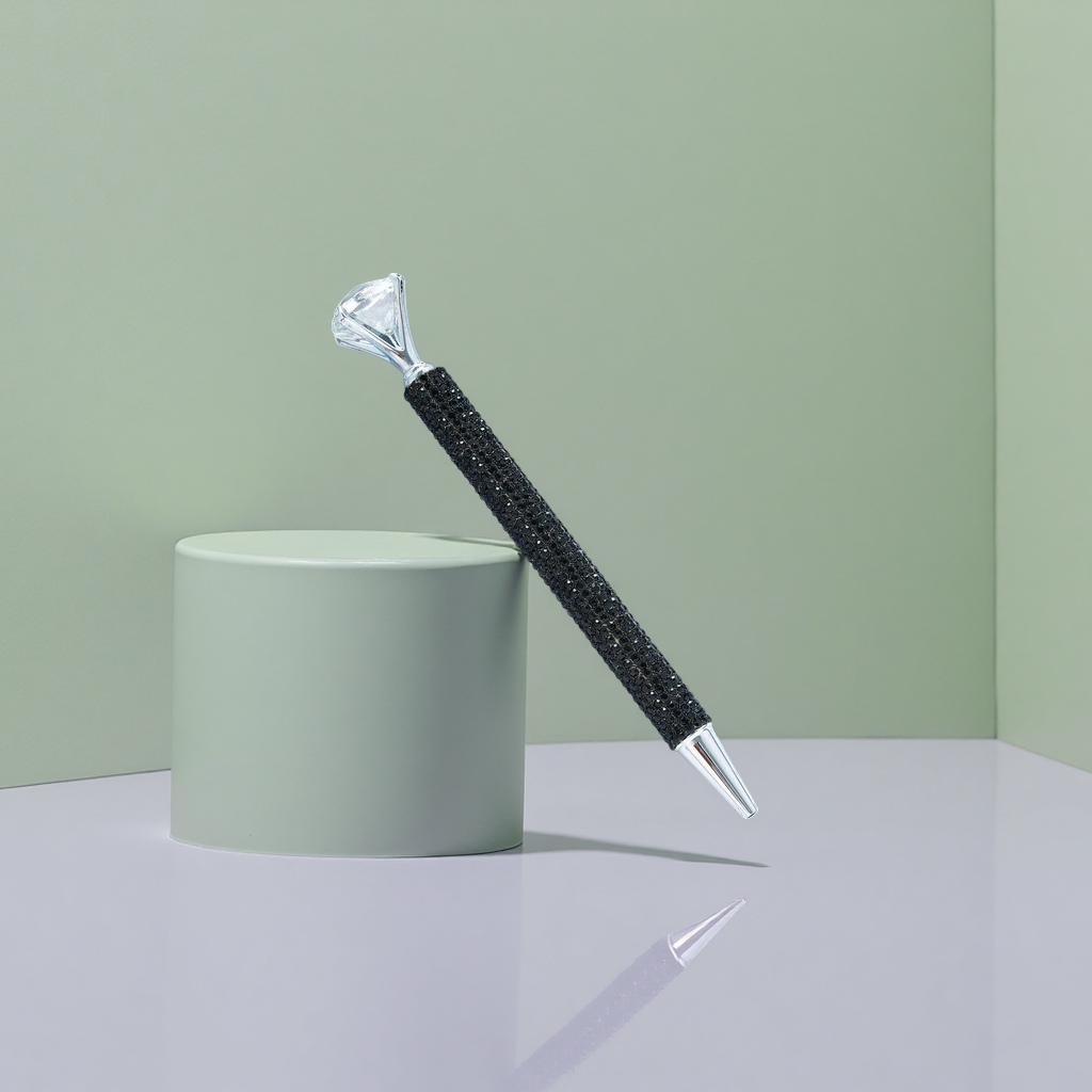 Black rhinestone decorative pen, a fashionable and simple writing tool Application Scenario