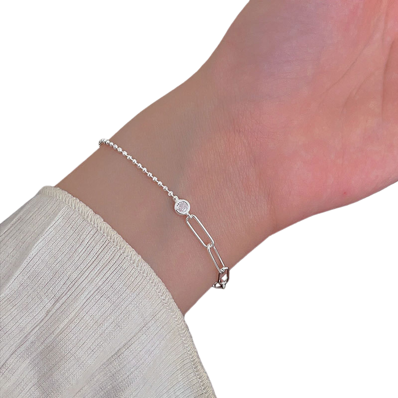 سوار السلسلة الفضية بسيطة تقريباً Item Picture