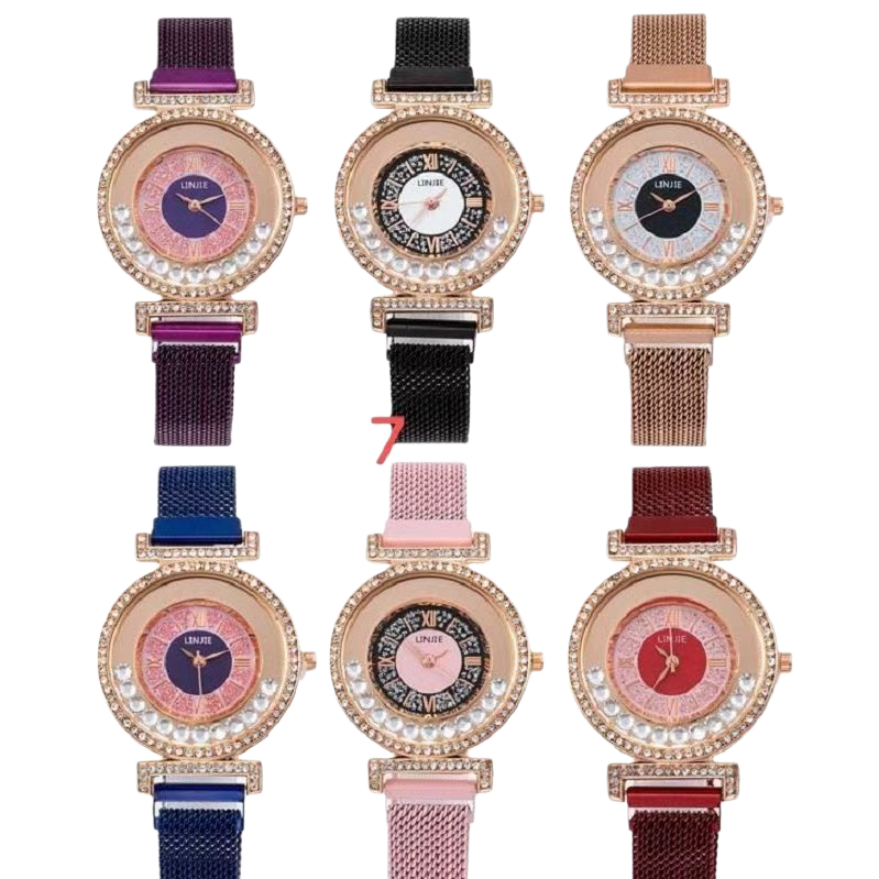 ستة أحزمة من الألواح المعدنية المغلفة بالذهب Item Picture