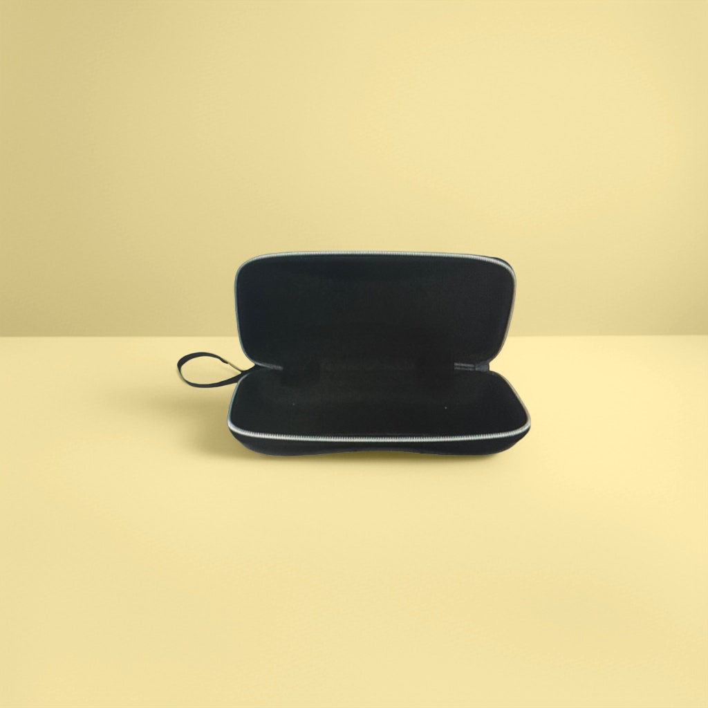 Black glasses case, simple and portable, scratch-resistant soft shell storage box Specification image