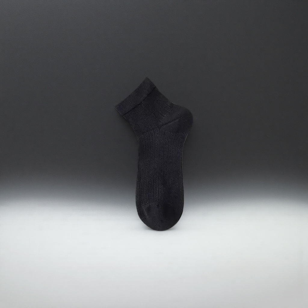 Black pure cotton short socks are breathable and sweat-absorbent, suitable for both men and women, and versatile for daily use Specification image