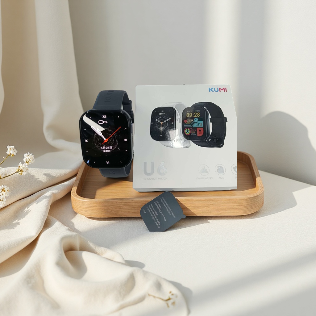 KUMI U6 GPS black smartwatch with white packaging box Specification image