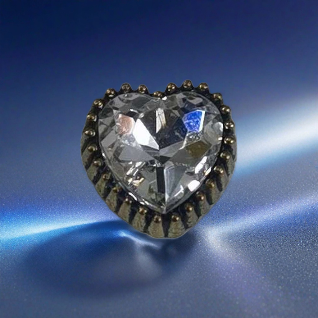 Украшение из хрусталя в форме сердца Specification image