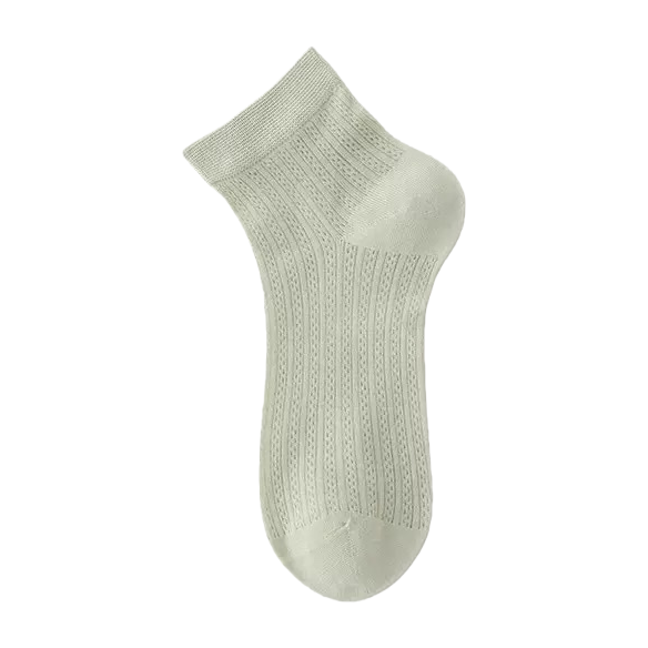 Light green knitted short socks for women, made of pure cotton, sweat-absorbing and breathable, suitable for all seasons Item Picture