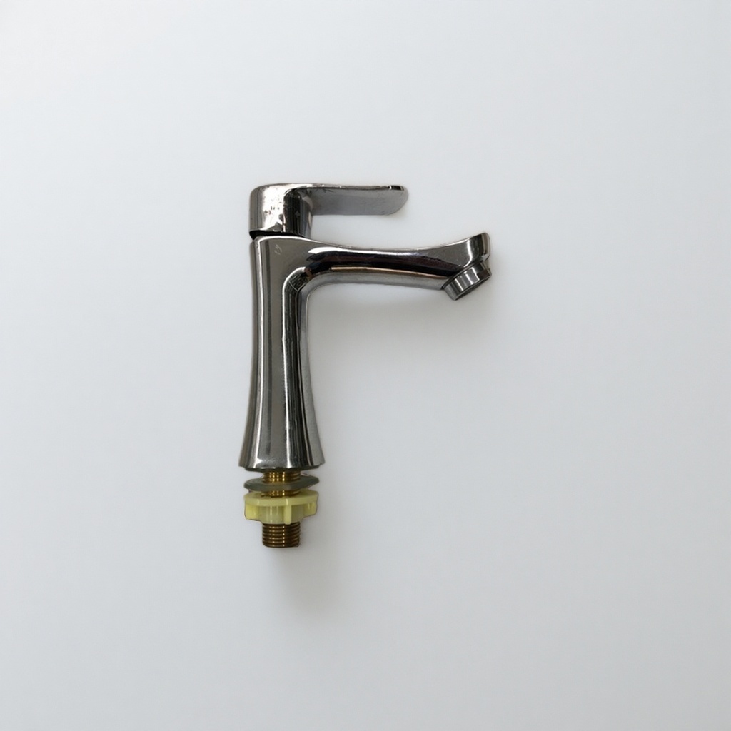 The silver faucet is made of all-copper material, which is rust-proof and durable. It is suitable for both kitchens and bathrooms details Picture
