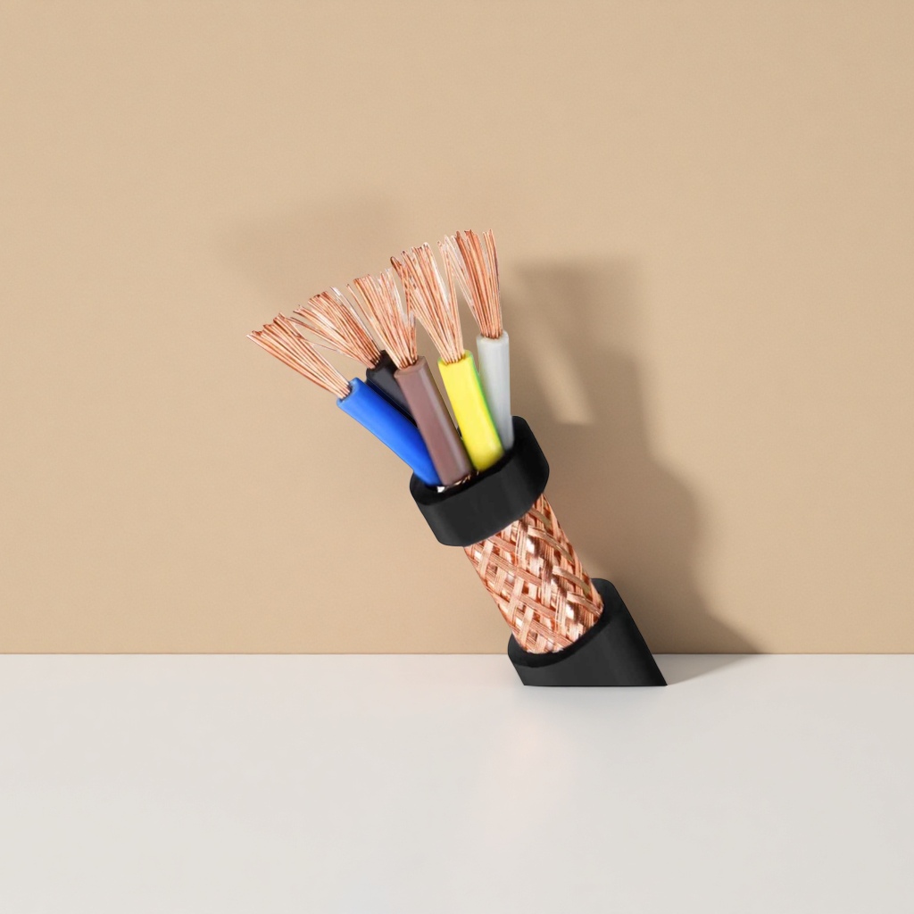 The cross-section of the braided shielding layer of multi-strand copper conductors in color cable core wires Application Scenario