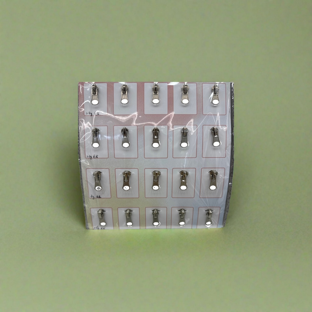 رفوف لعرض المصنوعات اليدوية المصنوعة من الألواح المعدنية Specification image
