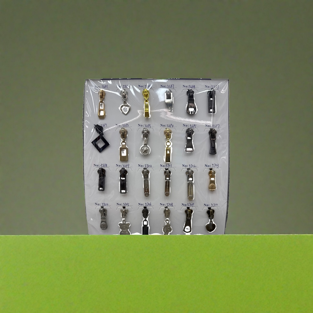 White background metal zipper pull display board, clothing accessory sample display prop