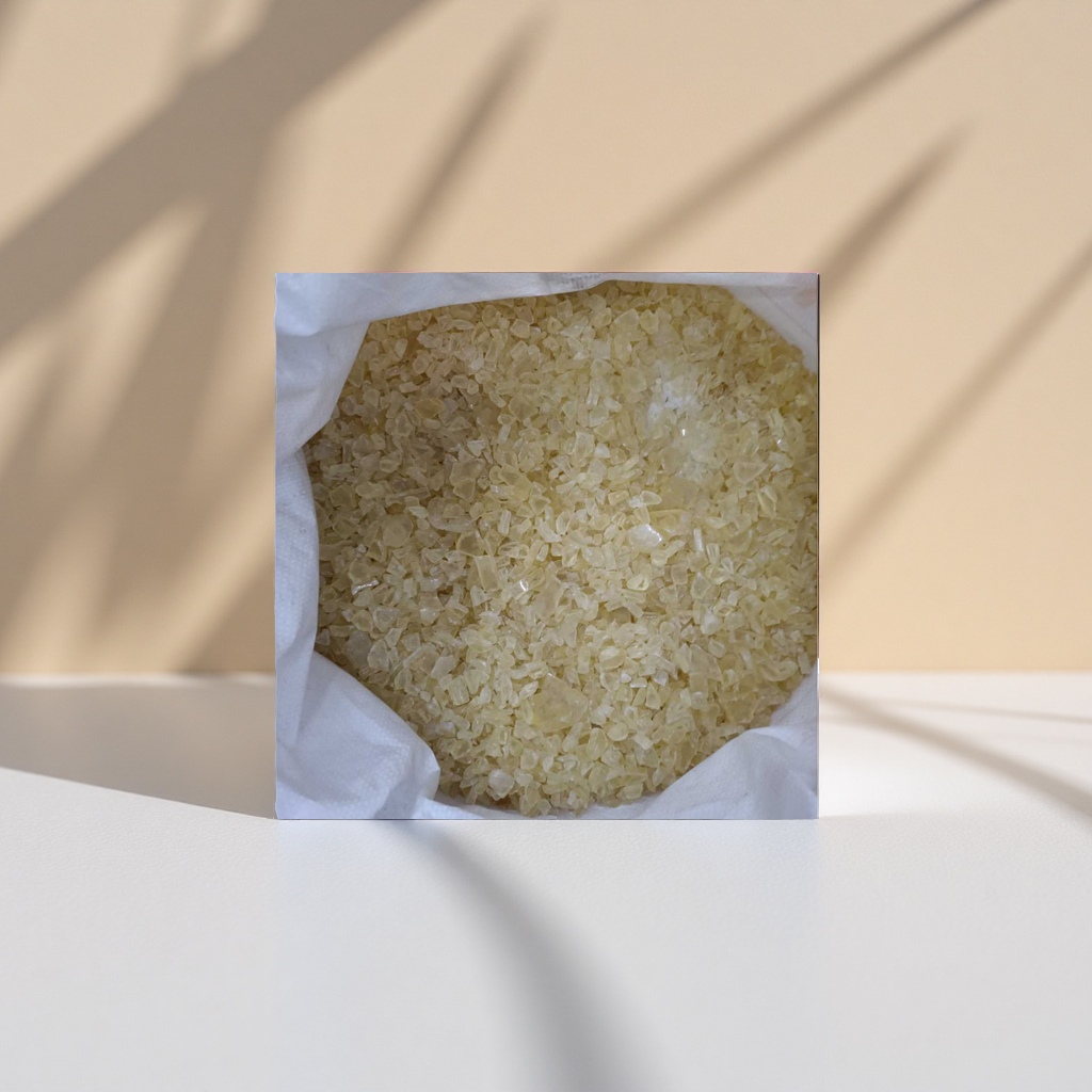 Light yellow crystal granular laboratory-grade chemical reagent, 500g package details Picture