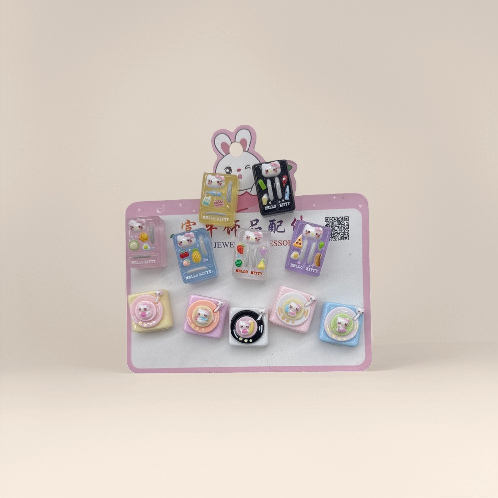 A cute and girlish accessory set of colorful Hello Kitty-themed trinkets Application Scenario