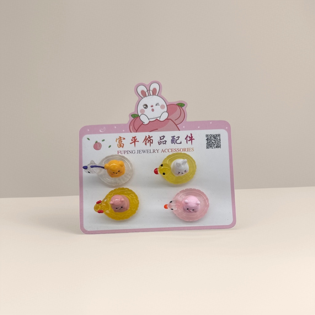 Four pink card cartoon animal-shaped hair clips details Picture