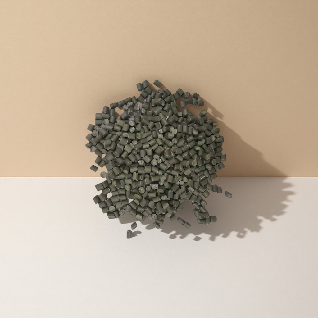 Grayish-green granular plastic particles, industrial-grade PP polypropylene raw material, general injection molding material Application Scenario