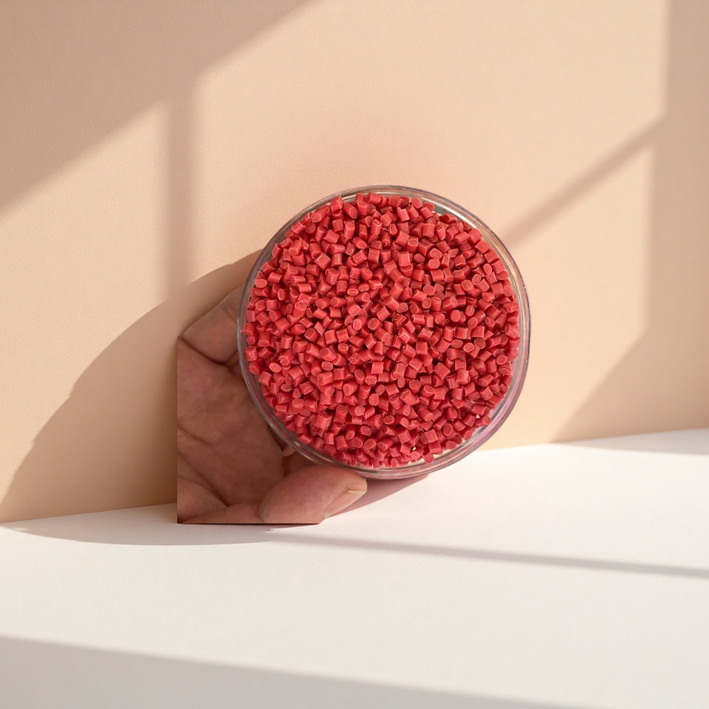 Red granular plastic raw material PP polypropylene is a general-purpose engineering plastic Application Scenario