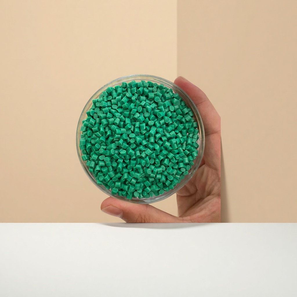 Green plastic pellets, environmentally friendly grade PP polypropylene raw material, 25kg bags Application Scenario