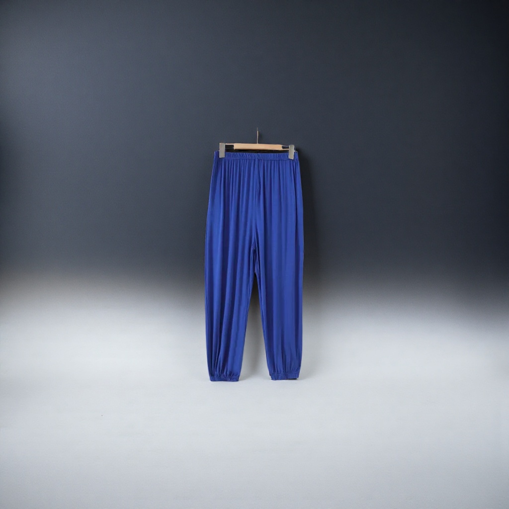 Blue high-waisted straight-leg casual pants are slimming and versatile for both men and women Application Scenario