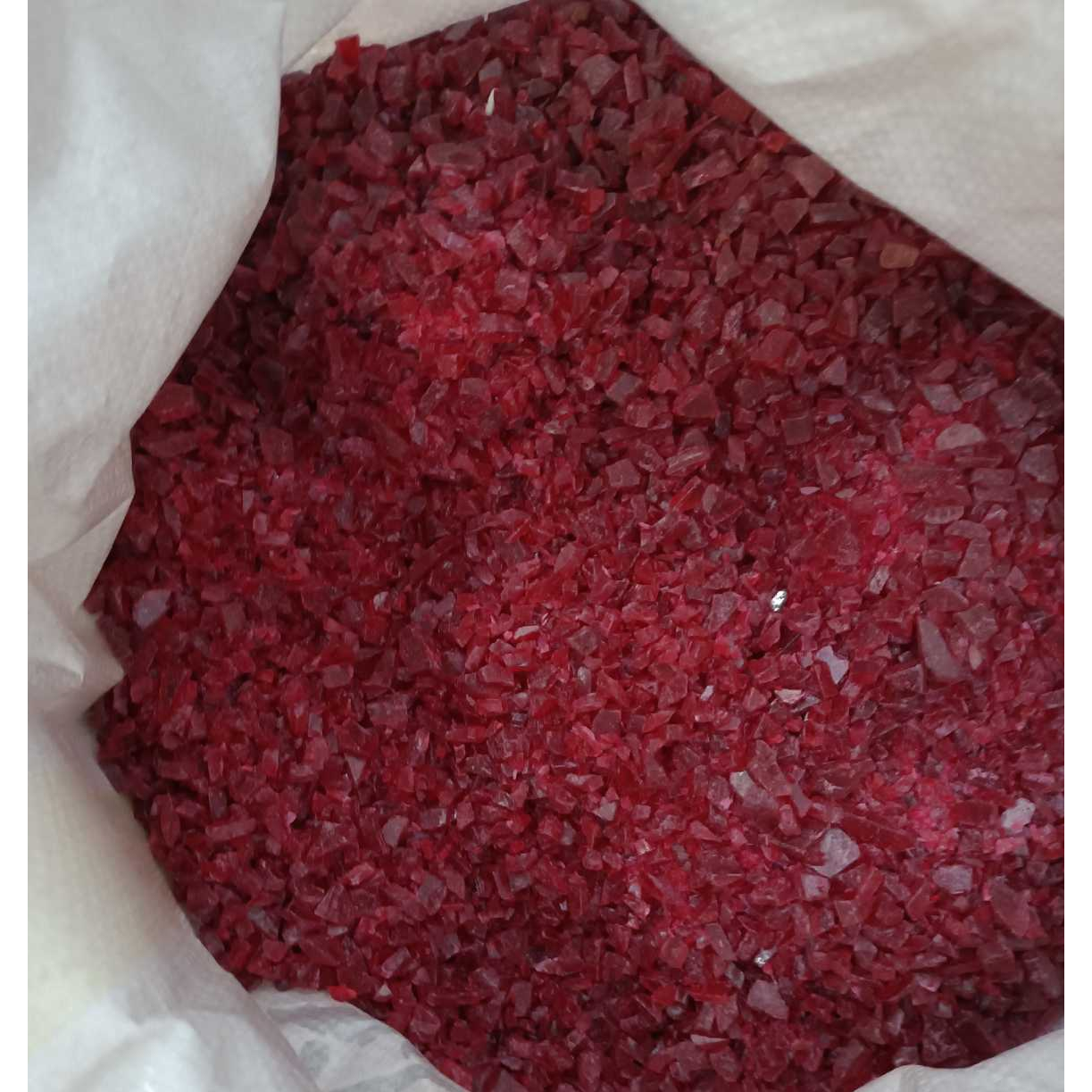 مزخرفة بلورات حمراء مصنوعة يدوياً Item Picture