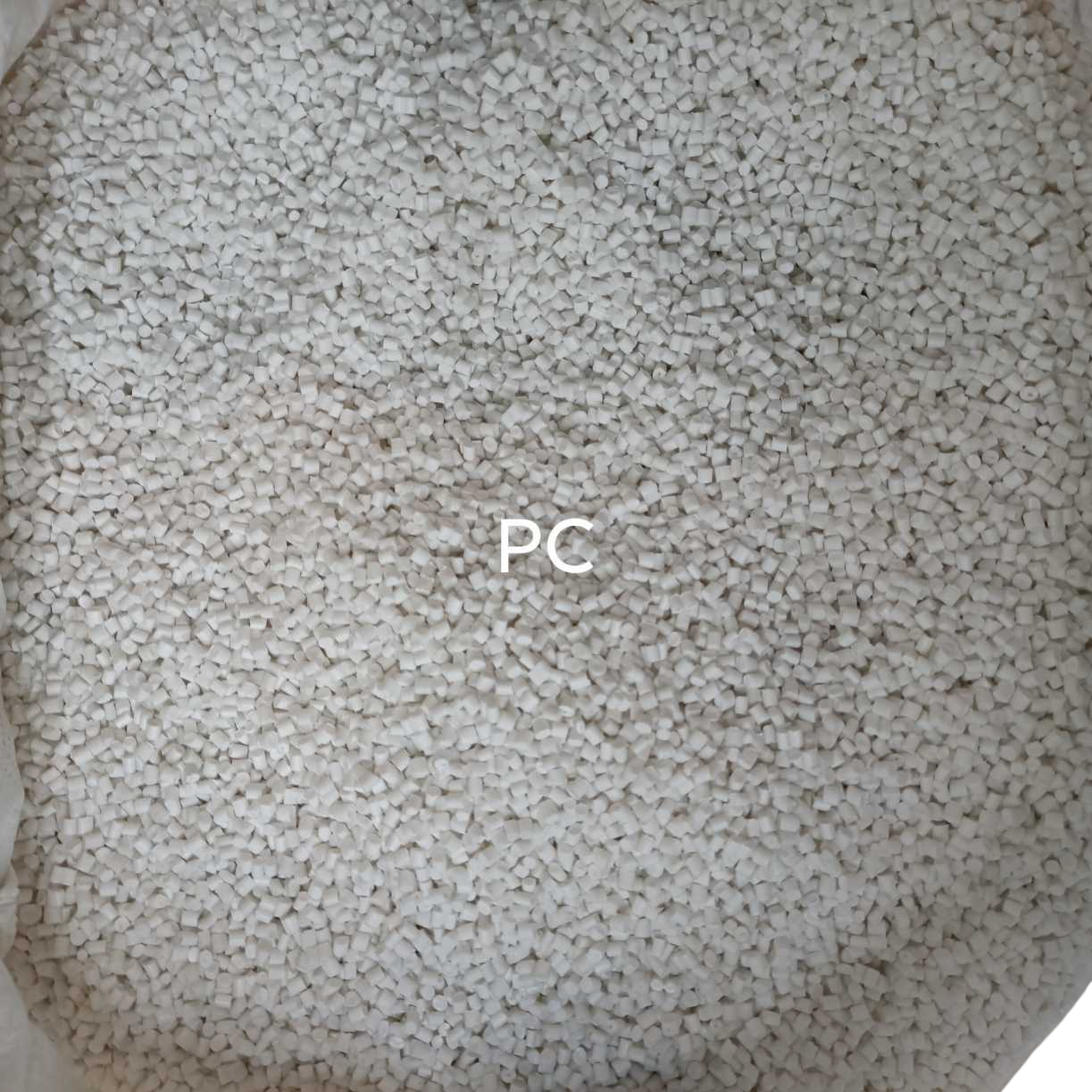 White granular plastic particles are made of general engineering plastic raw materials such as PP, PE and PVC Item Picture