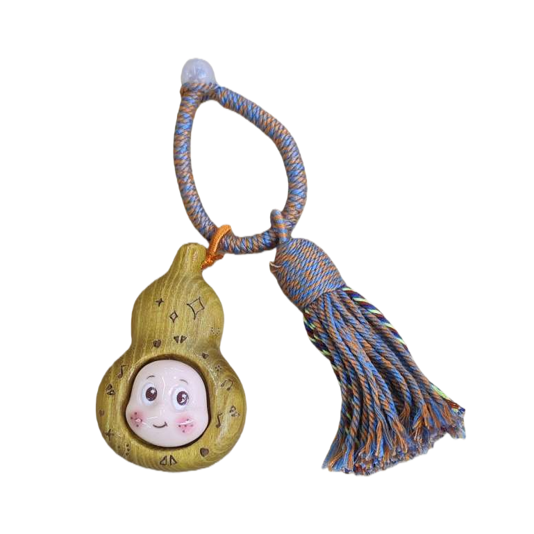 Wooden gourd pendants, hand-carved from natural logs, are home feng shui decorations Item Picture