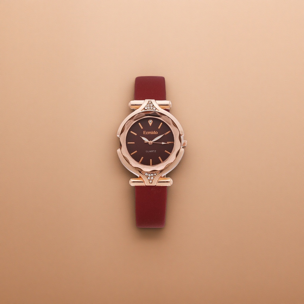 This rose gold case and red strap ladies' watch features a fashionable, light luxury and simple design details Picture