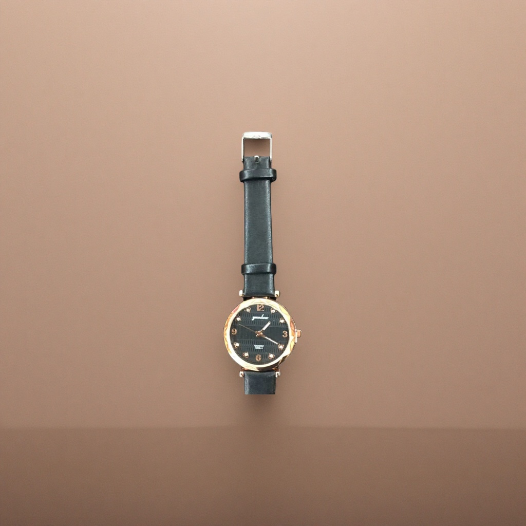A men's quartz watch with a black strap and a golden case is simple, business-friendly and casual Specification image