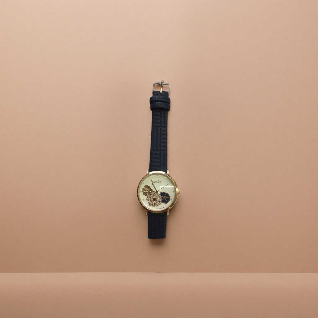 A quartz watch with a golden case and a black stainless steel strap for business commuting