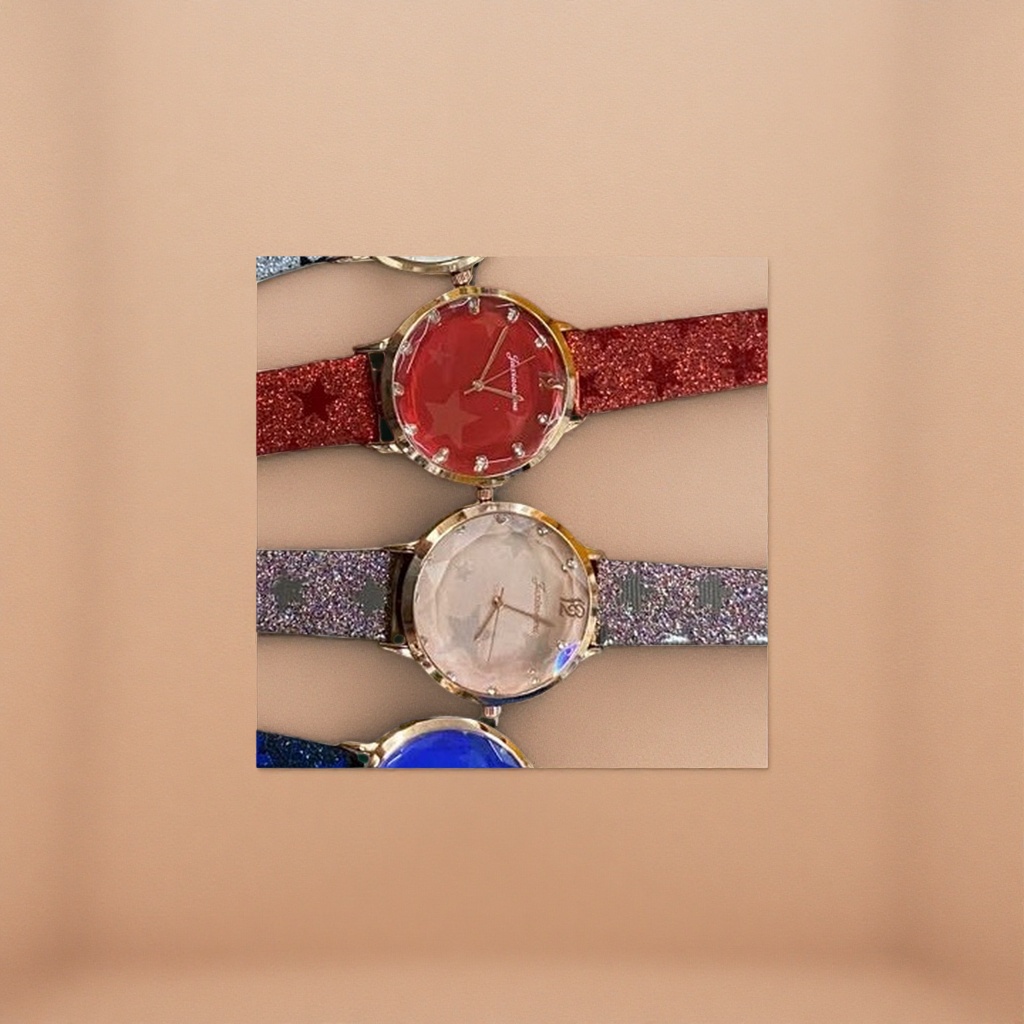 Ladies' quartz watches with red, pink and blue dials are fashionable and simple, available in three colors Application Scenario