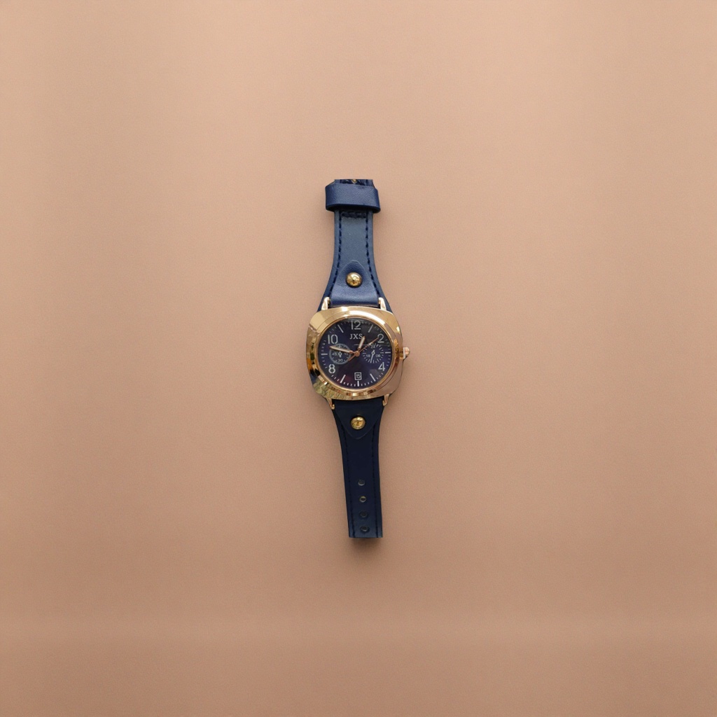 A Lady Shi Ying watch with a blue leather strap and golden bezel Application Scenario