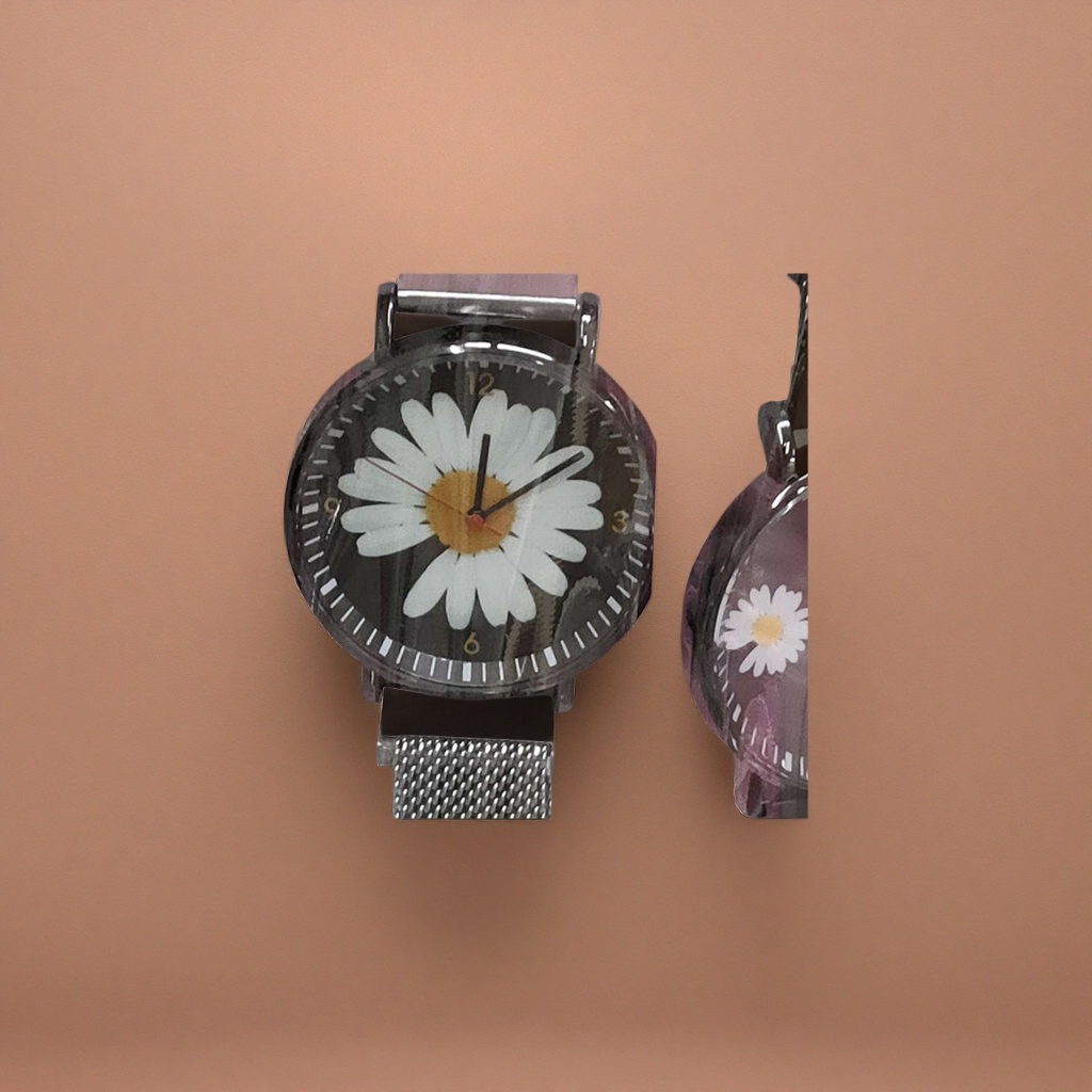The black dial Daisy pattern ladies' quartz watch is fashionable, simple and versatile Application Scenario