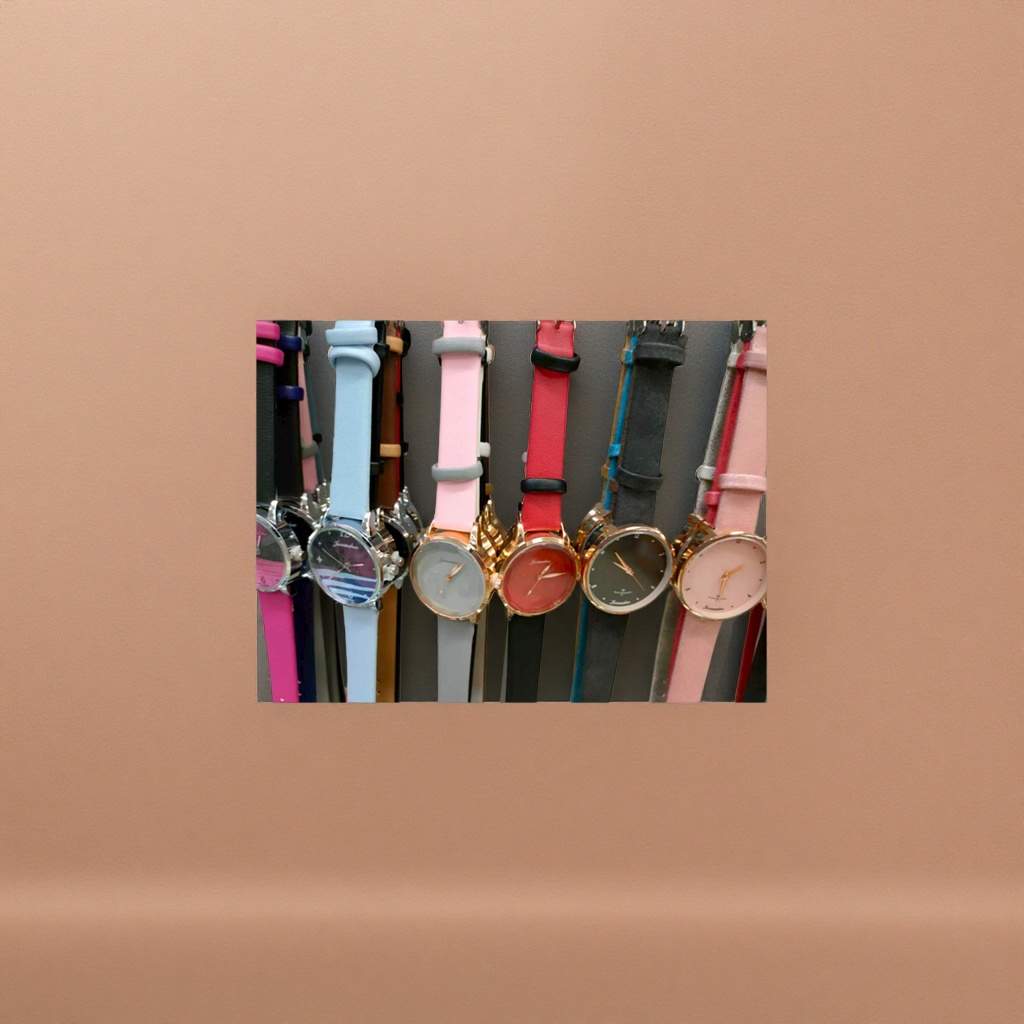 A simple and fashionable quartz watch with a colorful strap for women, water-resistant to 30 meters