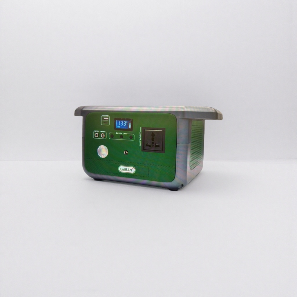 EiRAN绿色灰色拼接便携式电源13.3V显示屏300W AC USB SOLARIN DC12V图