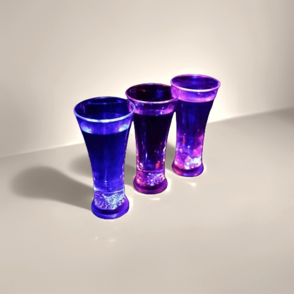 发光果汁杯 儿童创意夜光水杯 350ml 防漏硅胶吸管杯