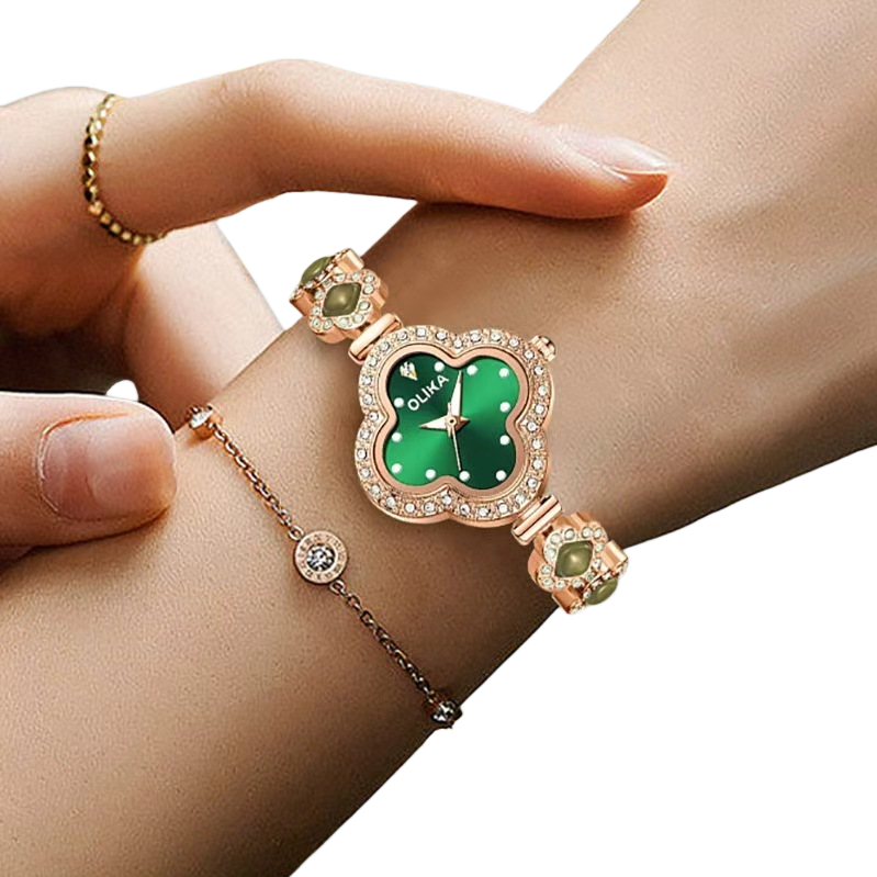 اللوحة الخضراء ملكة جمال الفش الذهبي Item Picture